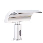 Baterie lavoar,tip cascada , cu senzor , crom lucios TRENDY S, 2050, trendysanitary.ro