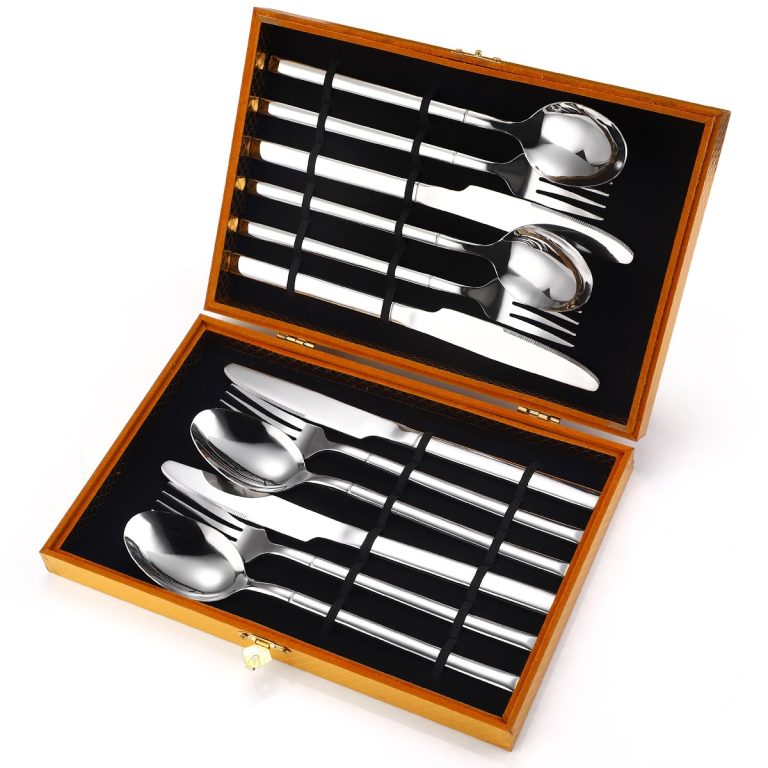 Set 12 tacamuri, din inox, pentru 4 persoane TRENDY’S, 4456, trendysanitary.ro
