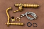 Baterie bucătărie lebădă TRENDY’S – Model cu broderie, bronz antichizat, 1393, trendysanitary.ro