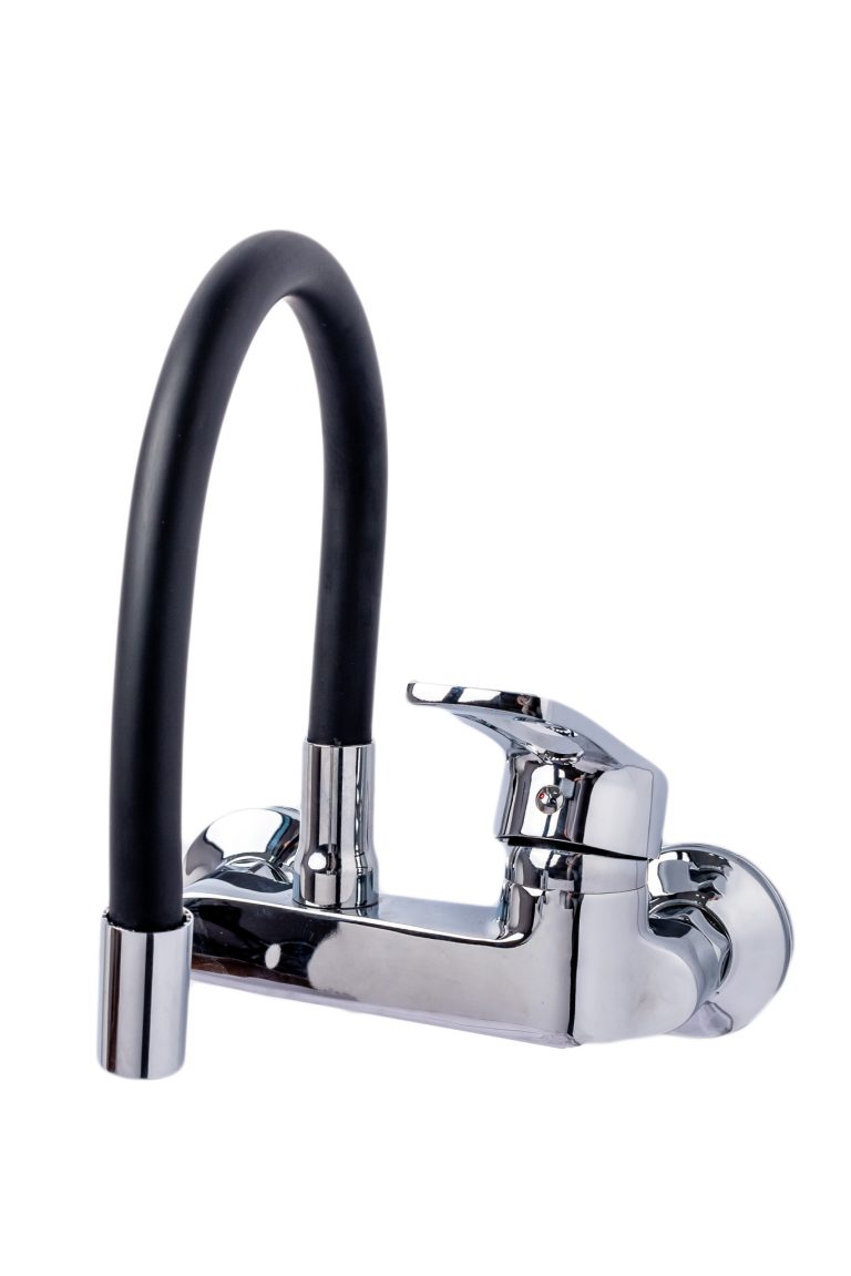 Baterie bucătărie TRENDY’S, montare pe perete, pipă flexibilă neagră, 8342, trendysanitary.ro