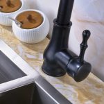 Baterie chiuvetă bucătărie înaltă, cu duș extensibil, finisaj negru, 5029, trendysanitary.ro