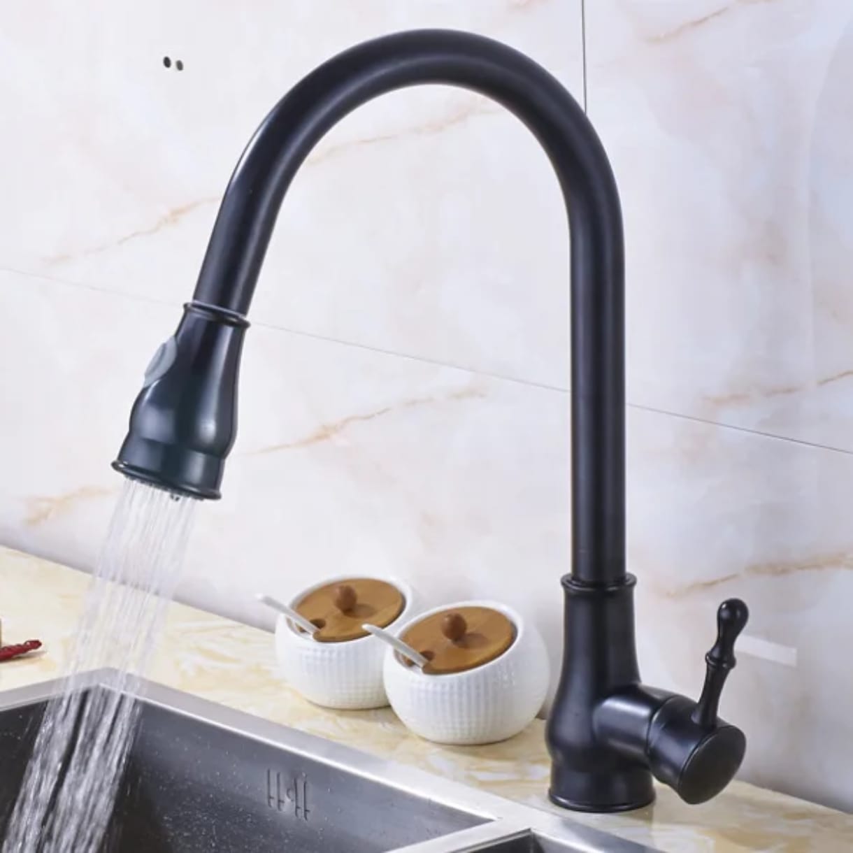 Baterie chiuvetă bucătărie înaltă, cu duș extensibil, finisaj negru Baterie chiuvetă bucătărie înaltă, cu duș extensibil, finisaj negru, 8529, trendysanitary.ro