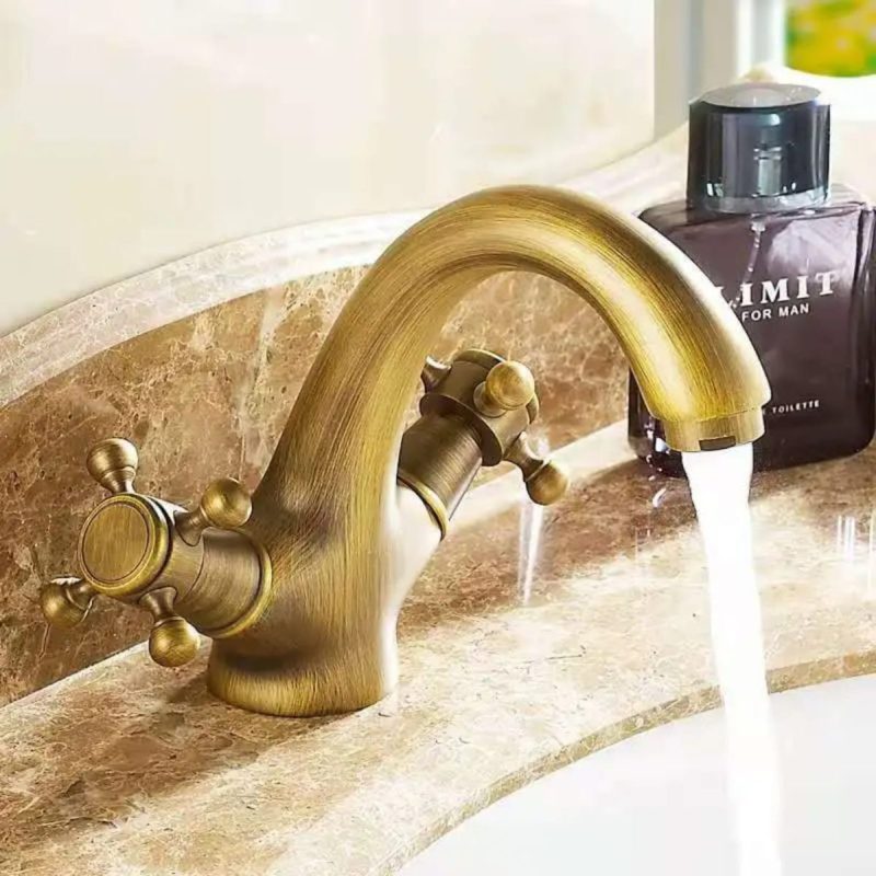 Set mobilier baie, Set baterii baie bronz antichizat – cadă freestanding cu dublă comandă, baterie lavoar tip lebădă și baterie bideu, trendysanitary.ro