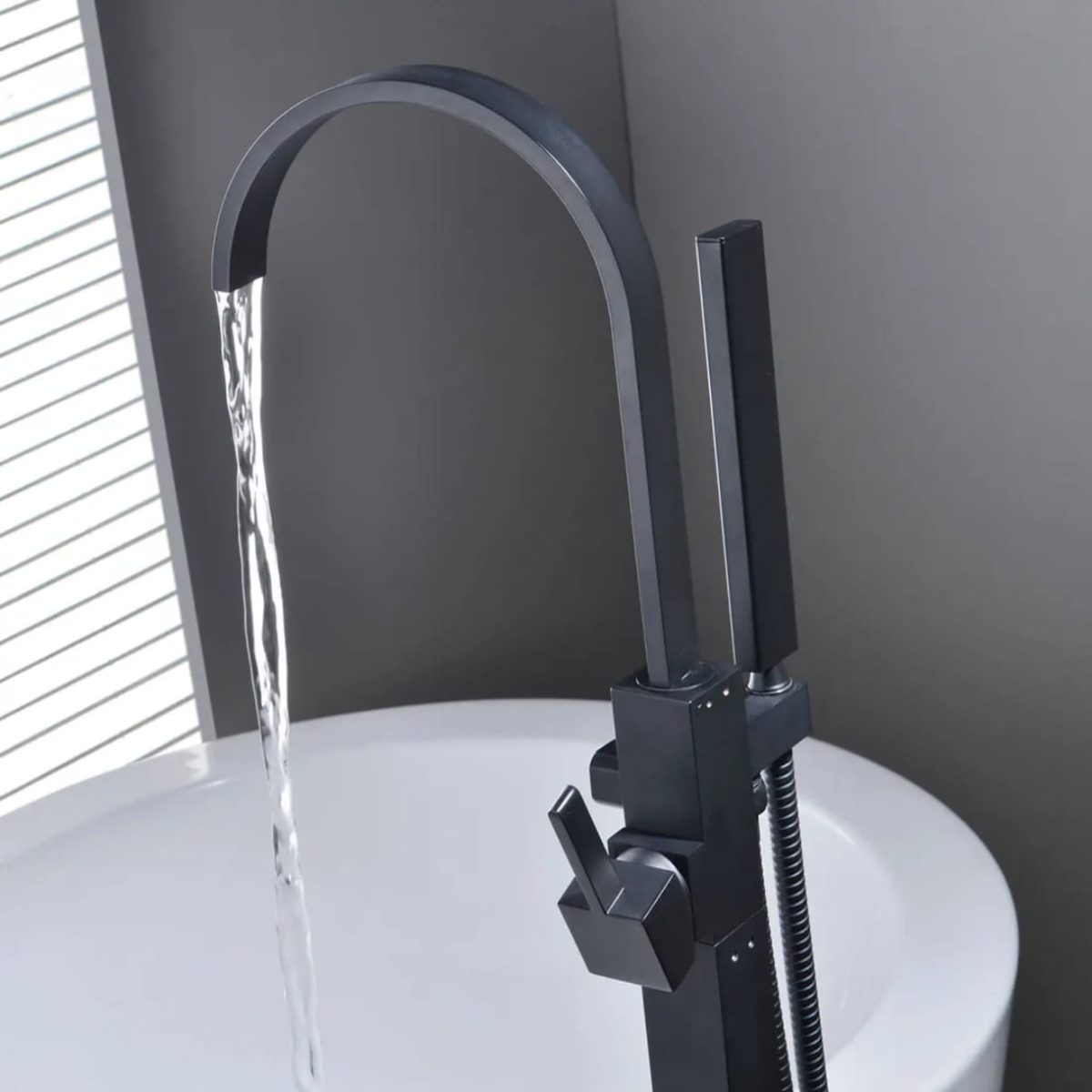 Set Baterii Baie TRENDY’S – Finisaj negru mat – Cadă Freestanding + Lavoar, 7035, trendysanitary.ro