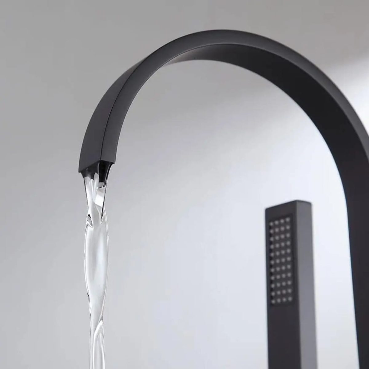 Set Baterii Baie TRENDY’S – Finisaj negru mat – Cadă Freestanding + Lavoar, 5854, trendysanitary.ro