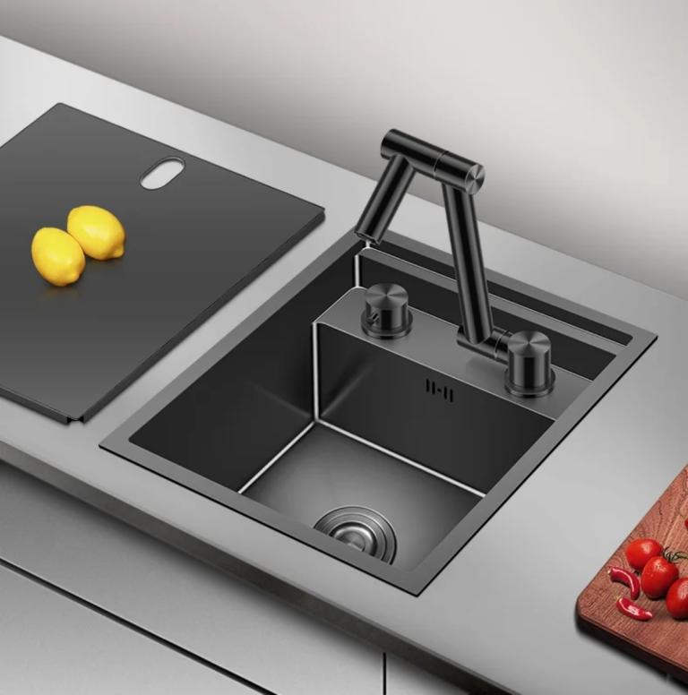 Chiuvete multifunctionale, Chiuvetă Bucătărie din Oțel Inoxidabil SUS304, 39×32 cm, cu Acoperire Nano, Robinet Rabatabil 360° și Capac de Protecție – Design Modern, Rezistent la Pete și Rugină, trendysanitary.ro