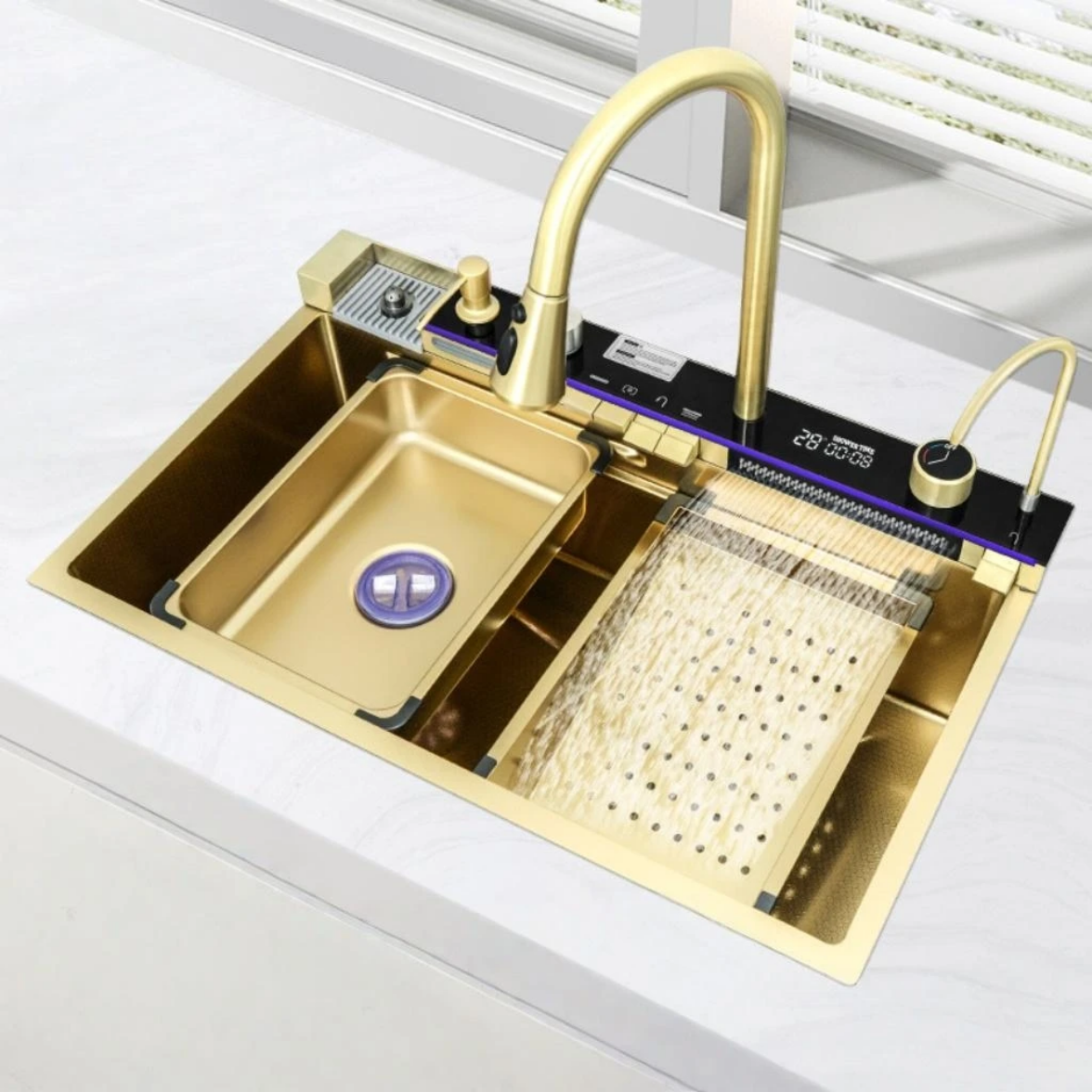 Chiuvetă multifuncțională inox auriu (Gold) TRENDY’S, cu LED, baterie apă purificată și dozator săpun lichid, 75 × 46 cm, 2773, trendysanitary.ro