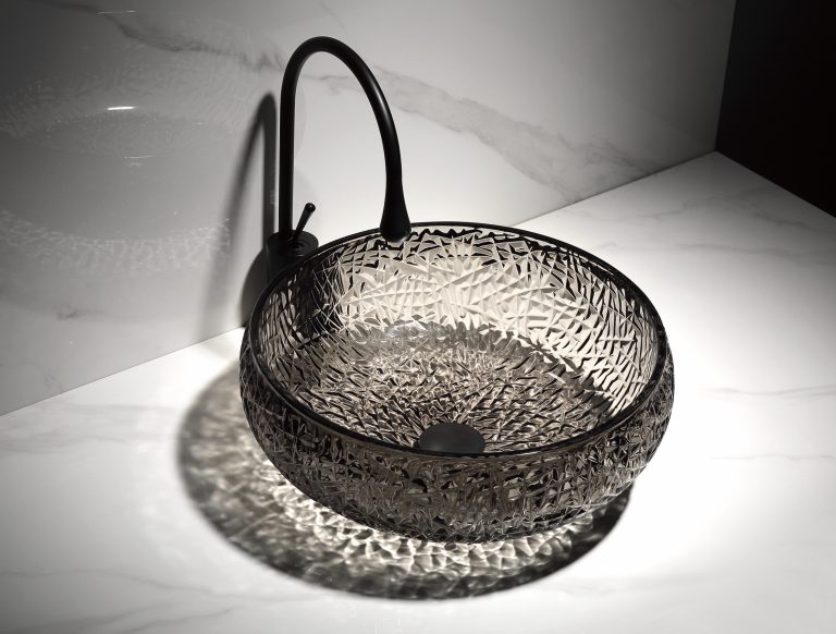 Lavoar tip bol, Lavoar rotund din sticlă fumurie cu model gravat Trendy’s – Design elegant, 400×150 mm, trendysanitary.ro