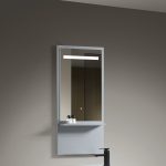 Oglindă baie Trendy’s cu iluminare LED și raft – gri, 500×1050 mm, 7251, trendysanitary.ro
